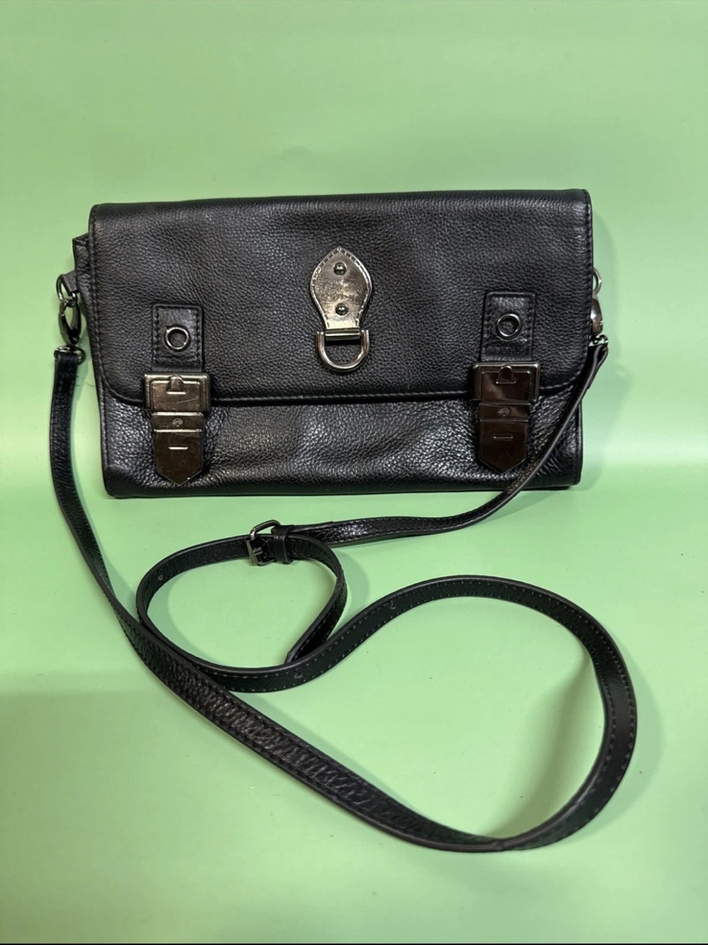 Mulberry Black Leather Shoulder Bag with Silver Hardware